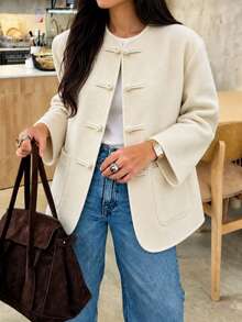 女款春秋冬季大衣，法式優雅米色中式盤扣開襟落肩長袖外套，通勤時尚版型寬鬆大衣 - 白色 - 查看 2
