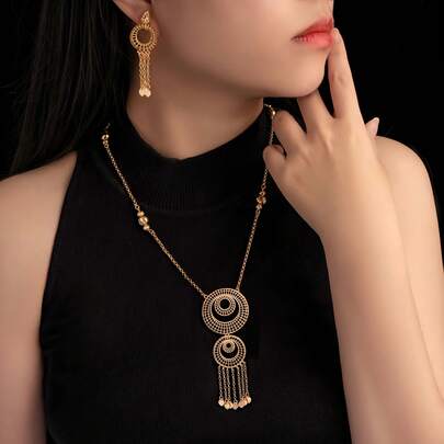 1 Set 3pcs Elegant Vintage Round Hollow Filigree Tassel Gold-Plated 18k Champagne Color Necklace & Earrings Jewelry Set, Suitable For Bride, Wedding, Evening Party, Formal Dress, Engagement, High-End Jewelry, Glamorous Women's Wedding Wear + Perfect Gift