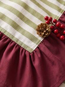 1pc Green & White Thin Striped With Burgundy Ruffle Edge Tablecloth, Christmas Holiday Style Fabric Material, Rectangular Burgundy Ruffle Edge Patchwork Detail, Stain-Resistant Protection, Tabletop Decoration And Beautification Function, Suitable For Christmas Dessert Table Arrangement And Holiday Party Scenes - Red - View 7