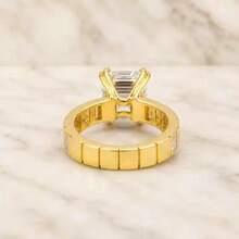 Women's Fashion Minimalist Square Zirconia Inlaid 18K Gold Plated Daily Versatile Commuter Ring - Gold - View 3