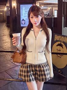 Korean Style Sweet Contrast Color Bow-Knit Cardigan Women's Long Sleeve Slim Fit Short Sweater Top, Suitable For Autumn/Winter Vacation, Back To School Season, Casual Wear - Apricot - View 1