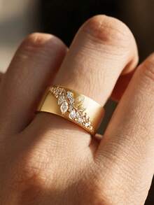 18K Gold Plated Gold Floral Zirconia Ring, French Style, Luxury Gift Jewelry For Women - Gold - View 3