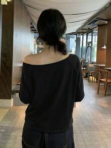 Women's New Long Sleeve T-Shirt For Spring Autumn Winter, Japanese Street Style, Sexy Cold Shoulder, Fashionable Niche Design, Loose Fit, Flattering, Pure Desire Style, Minimalist Versatile, Bowknot Letter Print, Daily Commute, Back To School Season, Off Shoulder, Korean Style Top - White - View 7