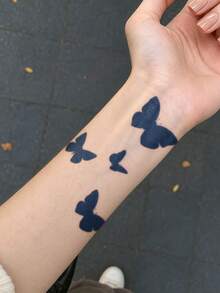 Herbal Juice Semi-Permanent Magic Tattoo Sticker, Large Butterfly Design, Long-Lasting 14 Days, Non-Fading, Non-Reflective, Temporary Tattoo Sticker For Arm, Shoulder, Neck, Collarbone, Waist, Abdomen, Body, 1pc/Pack - Blue - View 6