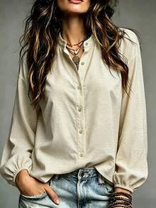 2026 Women's Autumn/Winter New French Slouchy Slimming Shirt, Loose Silhouette Solid Color Premium Commuter Casual Top, Relaxed Fit Slimming Solid Color Early Autumn Elegant Commuter Blouse, Minimalist Solid Color Light Business Commuter + Daily Versatile Loose Top. Suitable For Home Daily, Commuting To Work, Street Shopping, Winter Travel, Outings With Friends And Other Occasions. - Apricot - View 4