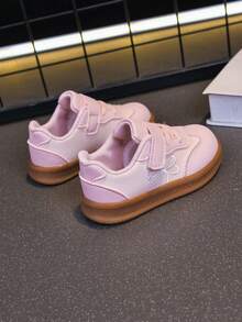 Giày sneaker thường ngày cho bé gái mùa xuân/thu, thêu nơ, quai dán dễ xỏ, mũi tròn bảo vệ ngón chân, da bò, đế mềm chống trượt, cho bé tập đi, mầm non, đi học và dùng hàng ngày đa năng - Hồng - Xem 4