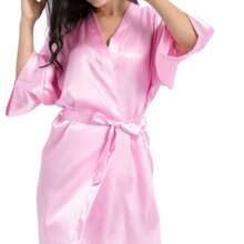 1pc Gold Lettered Morning Robe, Bride, Bridesmaid, Bride's Mother, Groom's Mother Morning Robe, Birthday Party Preparation Wear, Wedding Ceremony And Reception Accessory, Women Spring/Summer - Pink Birthday Squad - View 3