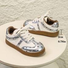 1 Pair Fashionable Baby Printed Flat Shoes, Soft & Breathable Fabric, Lightweight Shock-Absorbing Non-Slip Sole, Caring For Baby's Little Feet. Multiple Colors Available, Suitable For Running & Jumping, Must-Have For Cute Babies! - Silver - View 2