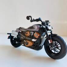 Maisto 1pc 1:12 Scale Sports S Gray Alloy Die-Cast Motorcycle Model - Alloy Die-Cast Car/Motorcycle Enthusiast Collection Gift - Multicolor - View 1
