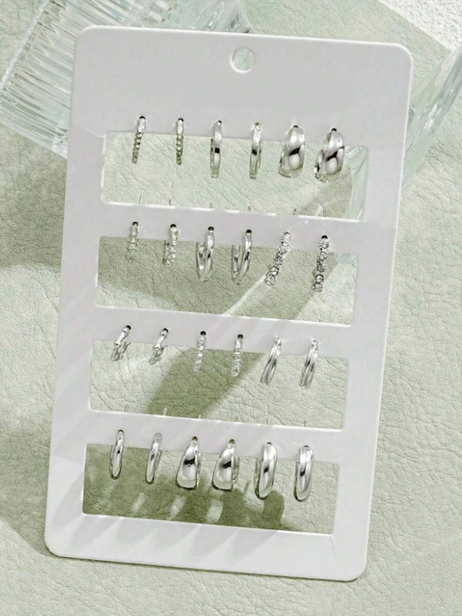12對裝銀色耳環套組,混尺寸CZ鋯石與素面設計小Huggie耳環,女款極簡疊戴耳環套組,日常辦公軟骨耳飾 - 銀色 - 查看 1