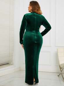 Plus Size Elegant Green Velvet Long Sleeve Stand Collar Fitted Dress For Formal Evening Party Holiday - Dark Green - View 5