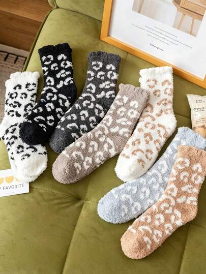 1/5/7 Pairs Women'S Coral Fleece Mid-Calf Socks, Autumn Winter Fleece Thick Warm Socks, Fashion Leopard Print, Suitable For Winter Warm Travel Home Daily Matching