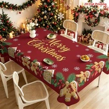 1件紅色背景聖誕主題桌布，裝飾有薑餅人、聖誕帽、松枝、紅緞帶、糖果棒、小屋、雪花圖案，中央金色手寫Merry Christmas文字，適用於廚房餐桌、餐廳裝飾、野餐露營、派對裝飾、農舍風格、桌面美化與營造節日氛圍 - 彩色 - 查看 5