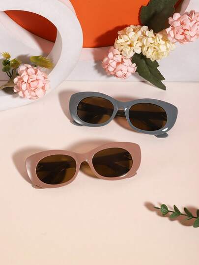 2pcs Kids 3-8Y Solid PC Frame Cat Eye Glasses, Sleek Retro Contour, Minimal Stylish Eyewear For Photo Shoots & Casual Summer Trips With Glasses Box
