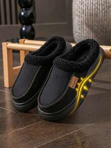 Sandal Pria dengan Penopang Lengkungan Kaki, Sol Tebal EVA, Tahan Dingin, Hangat dan Nyaman, Sepatu Dalam Ruangan Musim Dingin, Anti Selip - Hitam dan cokelat - View 1