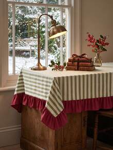 1pc Green & White Thin Striped With Burgundy Ruffle Edge Tablecloth, Christmas Holiday Style Fabric Material, Rectangular Burgundy Ruffle Edge Patchwork Detail, Stain-Resistant Protection, Tabletop Decoration And Beautification Function, Suitable For Christmas Dessert Table Arrangement And Holiday Party Scenes - Red - View 4