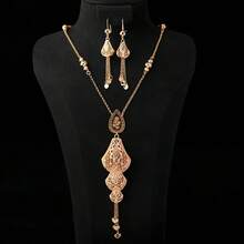 1 Set 3pcs Elegant Vintage Teardrop Laser Rose Hollow Filigree Tassel 18K Gold Plated Champagne Color Necklace & Earrings Jewelry Set, Suitable For Bride Wedding Evening Party Dress Engagement High-End Jewelry, Gorgeous Women's Wedding Wear + Gift Choice - Champagne - View 3