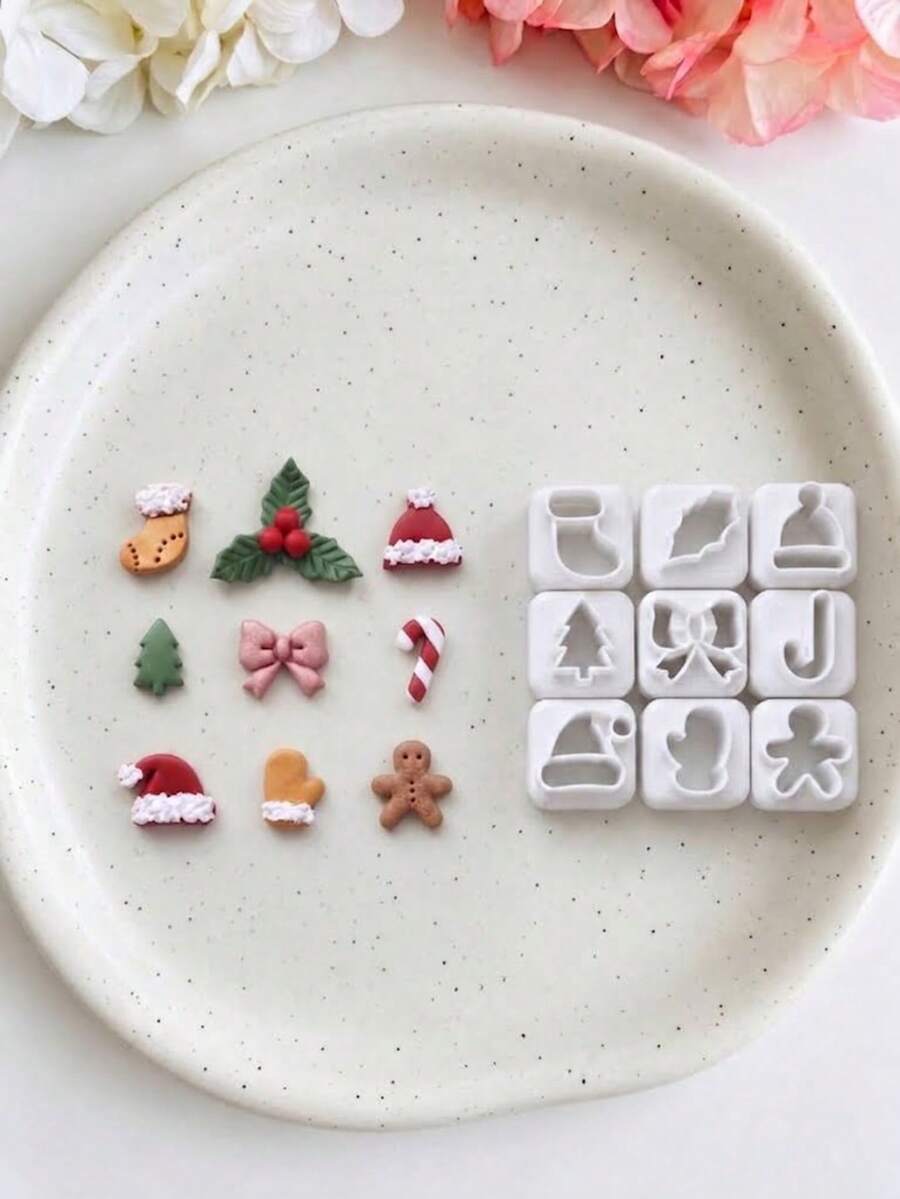 Christmas Snowman Clay Cutters For Earrings, Festive Acrylic Polymer Clay Earring Cutter Mold, Layered Body, Hat Shape, Earring Making Supplies - White - View 1