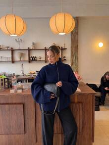 Senya 女款寬鬆針織拉鍊開襟衫，優雅翻領純色長袖毛衣外套，極簡休閒秋冬穿搭 - 寶藍色 - 查看 8
