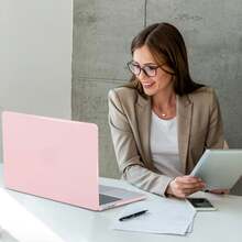 Kompatibel dengan Casing MacBook Air 15 Inch 2023-2026 M2 M3 M4 M5 A2941 A3114 A3241 A3448, Pelindung Casing Keras dengan Aksesoris Opsional, Pelindung Keyboard, Pelindung Layar HD & Adaptor USB, Tersedia Berbagai Warna - View 8