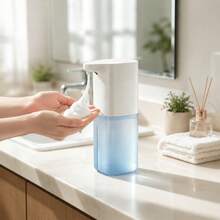 1 buah Dispenser Sabun Otomatis Putih Bergaya 350ml - Desain Tanpa Sentuh; Mendukung Pemasangan di Dinding atau Meja; Cocok untuk Sabun Tangan, Losion, dan Sampo - Ideal untuk Penggunaan di Kamar Mandi dan Dapur - Beroperasi dengan Baterai - Versi busa 350ml - View 3