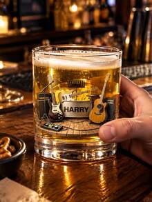 1件可客製化個性化姓名玻璃杯，客製化啤酒杯，獨特客製玻璃杯禮物，適合愛好者、家人與朋友，帶手勢圖案與姓名的個性化杯子，適合家人、父親、丈夫、同事、好友 - 客製化文字 - 查看 2