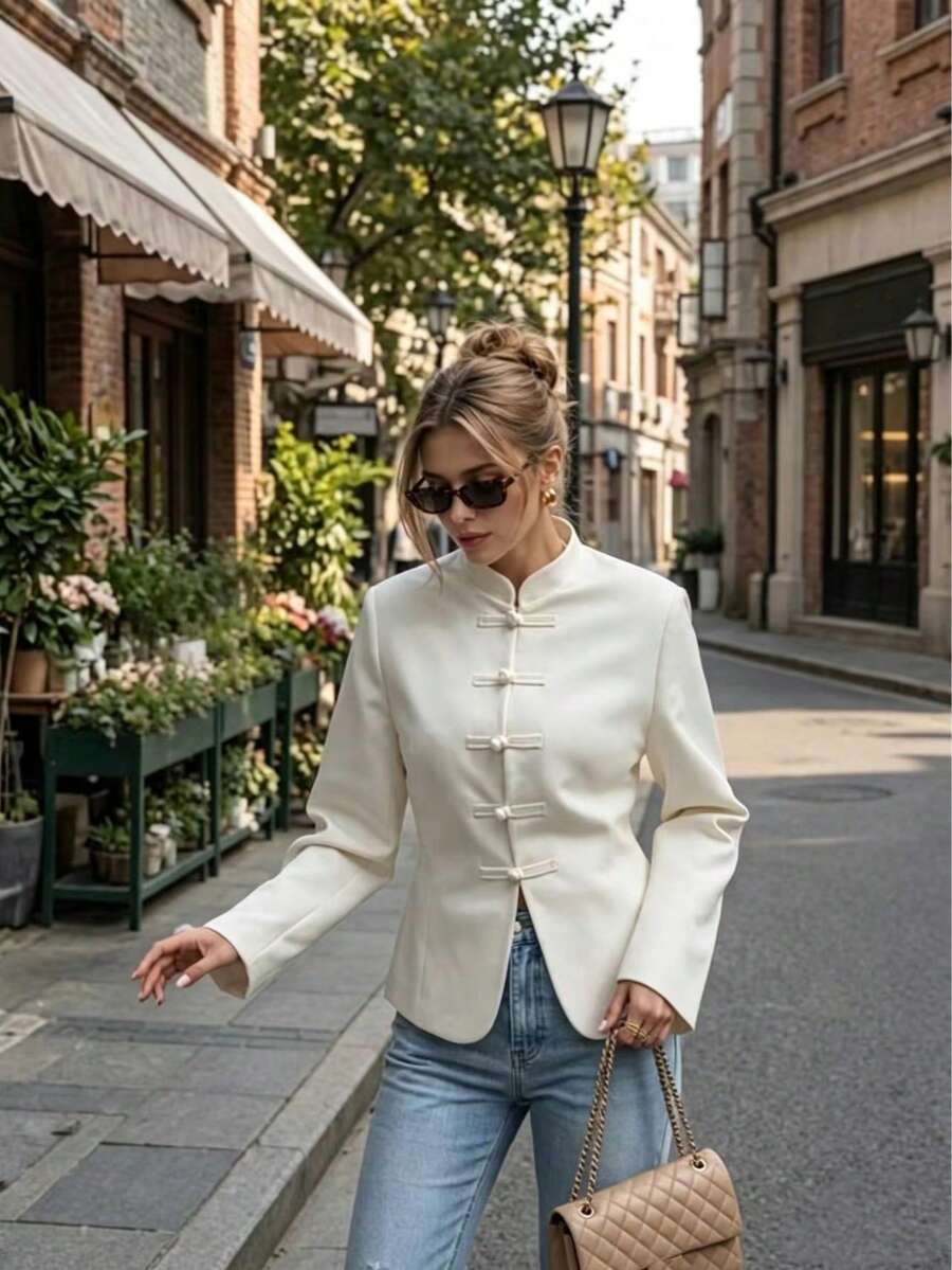 Women's Elegant White Stand Collar Long Sleeve Jacket, Front Button Design, Regular Length, Mid-Layer Shirt Jacket, Autumn/Winter Outfit