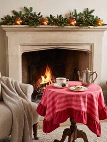 1pc Red And White Thin Striped With Burgundy Ruffle Edge Tablecloth, Christmas Baking Style Fabric Material, Rectangular Burgundy Ruffle Edge Patchwork Detail, Stain-Resistant Protection And Decorative Function For Home Long Table, Suitable For Christmas Baking Decor And Holiday Kitchen Scenes - Red - View 10