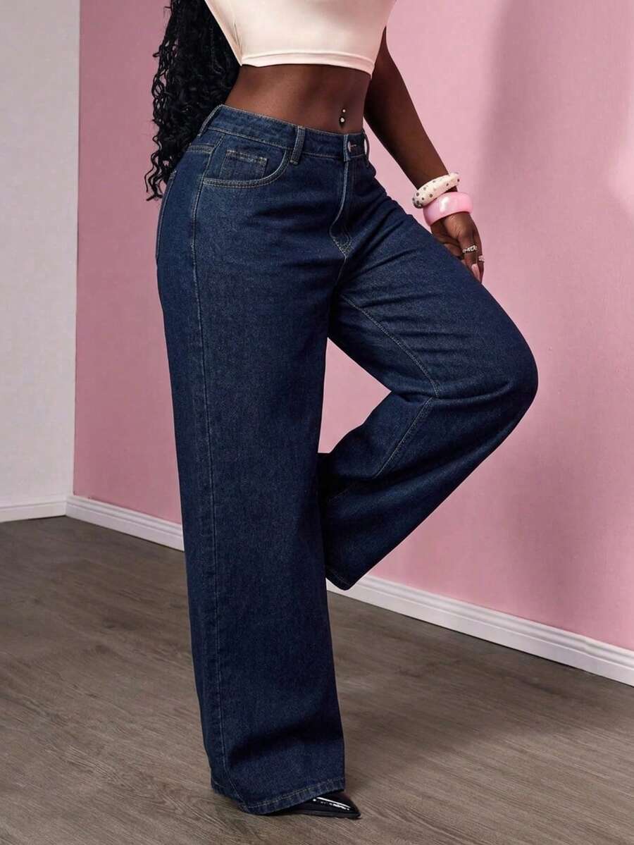 Women's Plus Size Loose Fit Denim Jeans, Long Non-Stretch Vintage Style, With Pockets And Zipper Closure, Original Color Wash Details - Blue - View 1