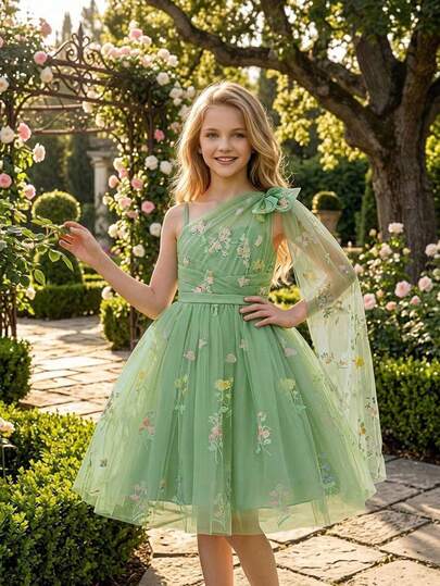 Tween Girls Asymmetrical Neckline Embroidered Floral Green Mesh Outdoor Wedding Flower Girl Dress Suitable For Prom Graduation Season, Fabric Floral Pattern Randomly Cut, Headband Not Included