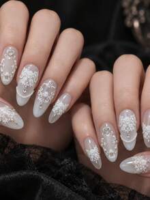 Vintage Baroque Nail Art Stickers, White & Gold Lace Frame Floral Pattern Nail Decals, Self-Adhesive Nail Decor For Wedding, Salon & Home Manicure DIY - Multicolor - View 3
