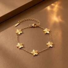 18K Gold Plated Stainless Steel Five-Leaf Clover Bracelet, Laser Engraved Flower Adjustable Chain Bangle, Minimalist Layering Daily Fashion Accessory Gift For Women - Gold - View 6