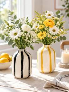 1pc Classic Striped Round Vase, Practical Floral Arrangement Vase, Desktop Decor, Suitable For Indoor Display, Applicable For Christmas Winter Holiday Home Party Decoration - Small Round Bottle - View 5