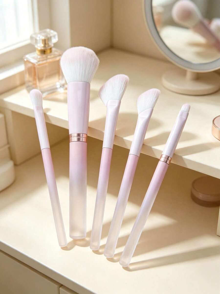 4/1pc Macaron Gradient Handle Cat Paw Shaped Makeup Brush, Soft Synthetic Bristles, Suitable For Loose Powder, Blush, Eyeshadow And Contour, Perfect For Daily Makeup, Travel And Vacation, Travel Essential Makeup Brush - Pink - View 1