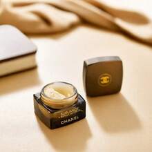Chanel - Krim Essence Mewah Ukuran Travel 5ml dalam Tube 5ml Melembapkan Memperbaiki Mengencangkan Anti-Penuaan Menutrisi Tidak Berminyak - 5ML - Ukuran untuk Perjalanan - View 2