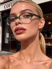 1 Pair Women's Oval Green Gradient Fashion Non-Prescription Glasses, Suitable For Computer, TV, Gaming And Phone Use, Transparent Lenses - Green - View 1