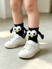 1 Pair Kids Cute Fun Big Eyes Holding Hands Mid-Calf Socks, Suitable For 1-10 Years Old Children Daily Wear, Back To School Crazy Sock Day - Black - View 3