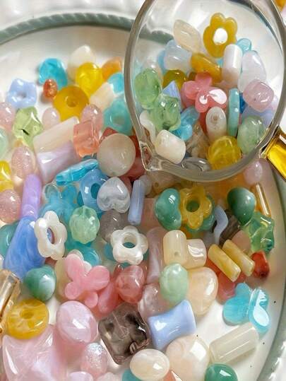 30g Approximately 70pcs Light Colored, Multi Colored, And Multi Shaped Acrylic Material Bead Combination Set, Low Saturation Dyed Beads, DIY Jewelry Making Accessories, Handmade Necklace Pendant Accessories, Decorative Beads