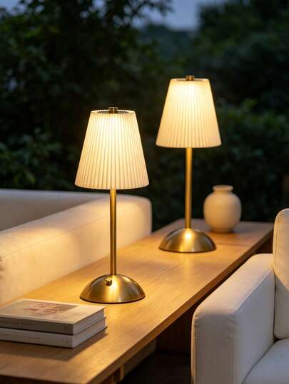 1 pieza Lámpara de escritorio LED de tela y metal, lámpara de mesa recargable por USB, diseño minimalista, pantalla de tela, adecuada para iluminación de dormitorio, lámpara de mesa de estilo retro para decoración de restaurante, lámpara de mesita de noche, iluminación de mesita de noche, iluminación de ambiente, iluminación moderna, diseño minimalista, interruptor táctil, Body de lámpara con base de metal, brillo ajustable, lámpara decorativa luz nocturna