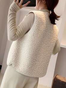 YUXIN Women's Autumn/Winter Essential! Soft Faux Lamb Fleece Sleeveless Cardigan Vest, Dual Pocket Design, Super Warm & Versatile, Suitable For Daily Wear - Apricot - View 12