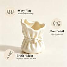 Cream White Pleated Drawstring Makeup Brush Storage Canister, Cosmetic Brush Holder, Vanity Desktop Organizer, French Gentle Sweet Style, Gift For Sister, Girlfriend, Valentine's Day, Home Decor, Desktop Aesthetic Storage Organizer, Recommended Hot-Selling Exquisite Practical Model - View 2