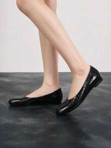 Metallic V-Cut Ballet Shoes, Plus Size Wide Fit Round Toe Slip-On Daily Shoes - Black - View 10