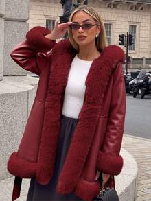 Giolshon 女款 PU 外套，附人造毛皮內裡、連帽與腰帶，極簡時尚，適合秋冬穿著 - 酒紅色 - 查看 5