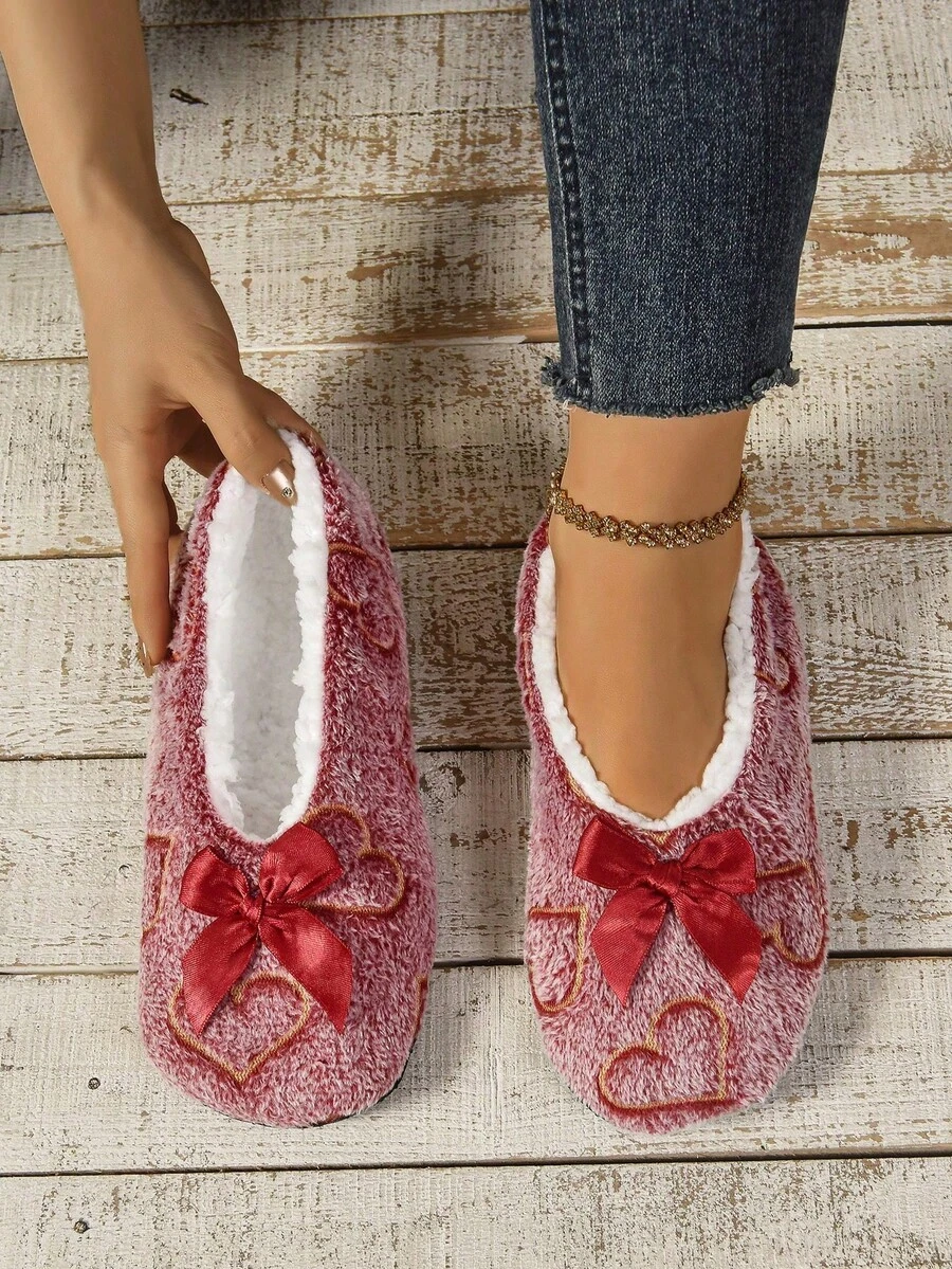 RALSWNAY Women's Heart Pattern Bow Decor Casual Home Slippers - Burgundy - View 1