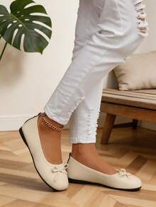 1 Pair Women's Beige Bow Decor Round Toe Flat Ballet Shoes Fashion Design Daily Slip‑On Flat Shoes - Beige - View 2