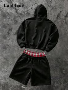 Amerikansk High Street USA sweatshirtset för herrar med bokstavs- och flaggmönster, rutiga patchworkshorts med dubbel midja och dragsko, avslappnad 2-delad outfit - Svart - Visa 2