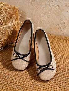 1 Pair Women's Round Toe Bow Decor Woven Flat Shoes, Slip‑On Casual Ballet Flats - White - View 7