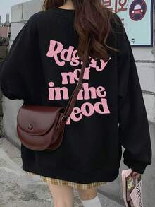 Niche Soft Pink Artistic Font Print Black Crew Neck Sweatshirt, Slimming Drop Shoulder Casual Thin Autumn Top - Black - View 5