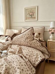 Shell Triangle Lace Duvet Cover 4-Piece Set, Soft And Comfortable Bedroom Bedding, Lace Design With Cute Floral Pattern, Breathable And Soft All-Season Bedding Set, Includes 1 Duvet Cover, 1 Bed Sheet, 2 Pillowcases, No Filling, Suitable For Bedroom, Dorm, Home, Multiple Size Options - Brown and White - View 8