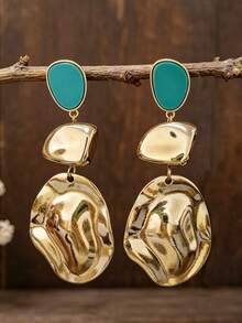 1 Pasang Anting Logam Asimetris Warna Kontras Vintage Mewah, Perhiasan Telinga Permukaan Melengkung Bergelombang Kelas Atas - Emas - View 7